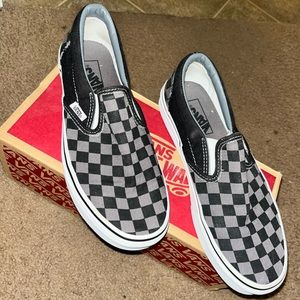 Vans classic slip on size 7.5.